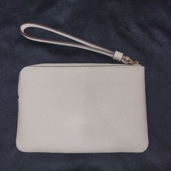 Coach White Wristlet with Gold Logo - Picture 2 of 5